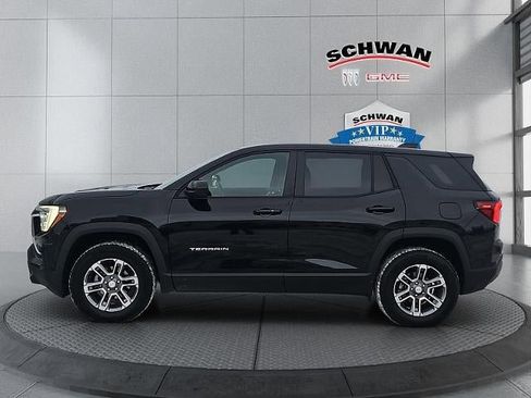 Used 2025 GMC Terrain Elevation image 7