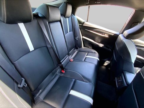 Used 2025 Toyota Camry SE FWD image 19