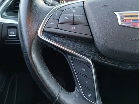 Used 2022 Cadillac XT5 Premium Luxury image 27