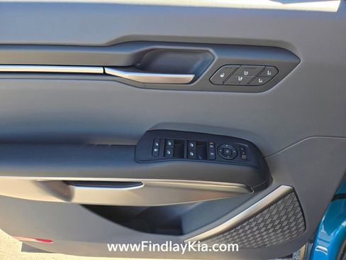 New 2026 Kia EV9 Wind image 15
