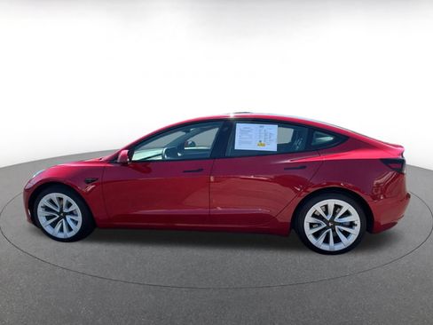 Used 2023 Tesla Model 3 Standard Range RWD image 4