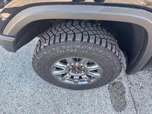 New 2026 GMC Sierra 1500 AT4X image 10