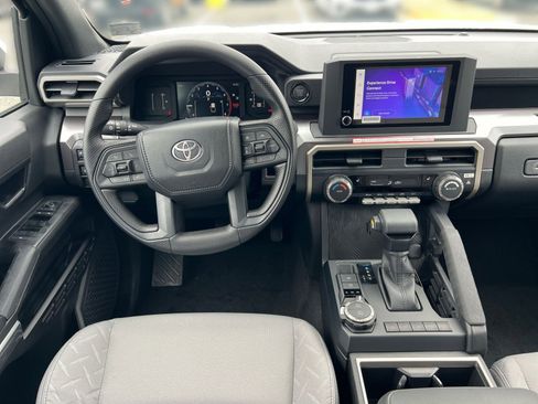 New 2026 Toyota Tacoma SR5 AWD/4WD image 18