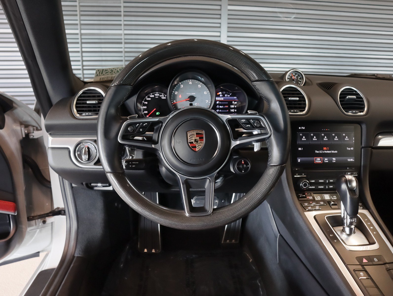 Certified 2024 Porsche 718 Cayman S RWD image 15