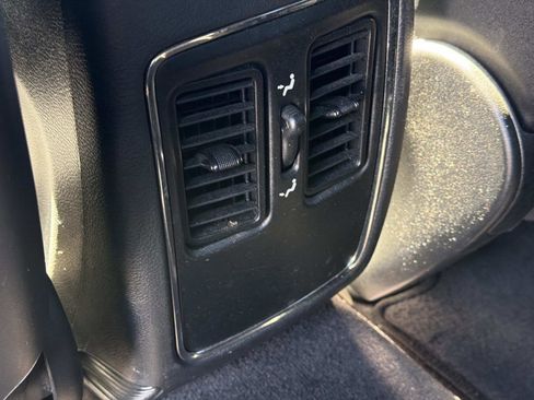Used 2017 Jeep Grand Cherokee Laredo w/ Quick Order Package 2BE RWD image 11