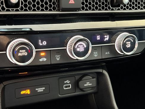 Used 2023 Honda Civic Sport image 19