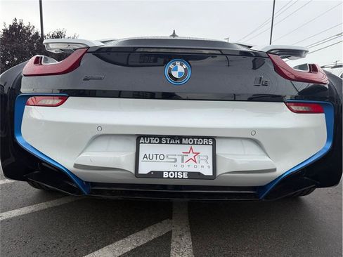 Used 2016 BMW i8 image 47
