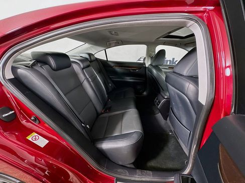 Used 2018 Lexus ES 350 w/ Premier Package image 33