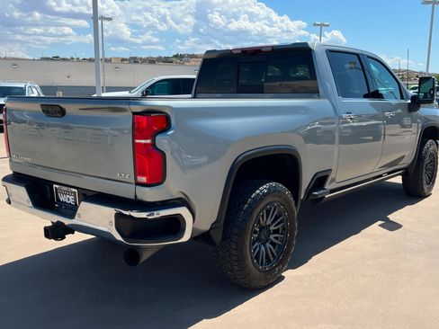 Used 2024 Chevrolet Silverado 3500 LTZ w/ LTZ Convenience Package AWD/4WD image 6