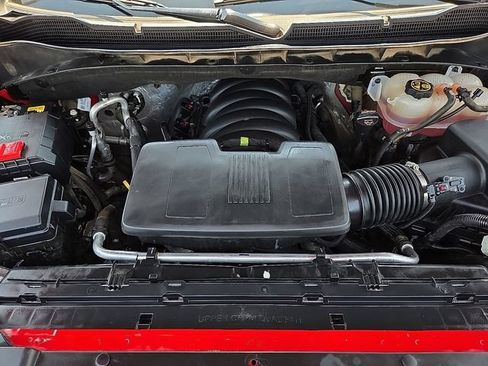 Used 2023 Chevrolet Silverado 1500 ZR2 w/ Technology Package AWD/4WD image 9