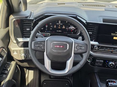 New 2026 GMC Sierra 1500 SLT AWD/4WD image 13