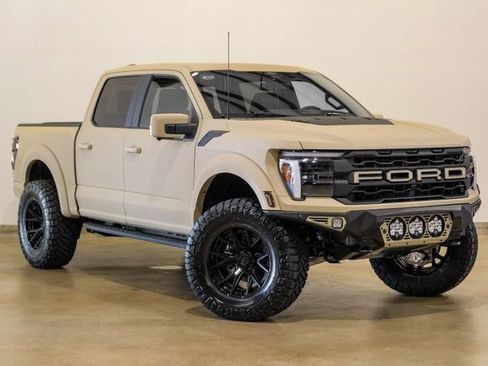 Used 2025 Ford F150 Raptor image 31