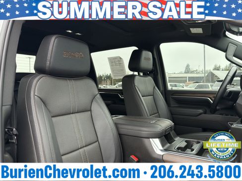 Used 2024 Chevrolet Silverado 3500 High Country w/ High Country Premium Package AWD/4WD image 22