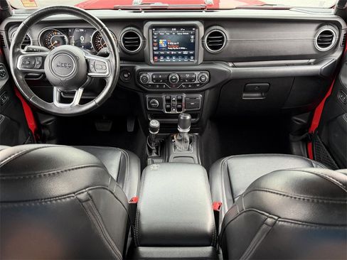 Used 2020 Jeep Gladiator Overland image 21