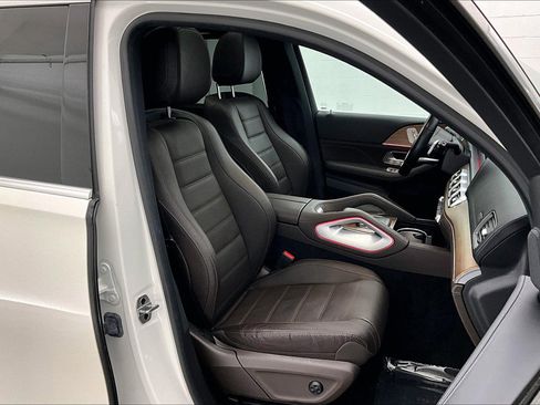 Certified 2023 Mercedes-Benz GLS 450 4MATIC image 6