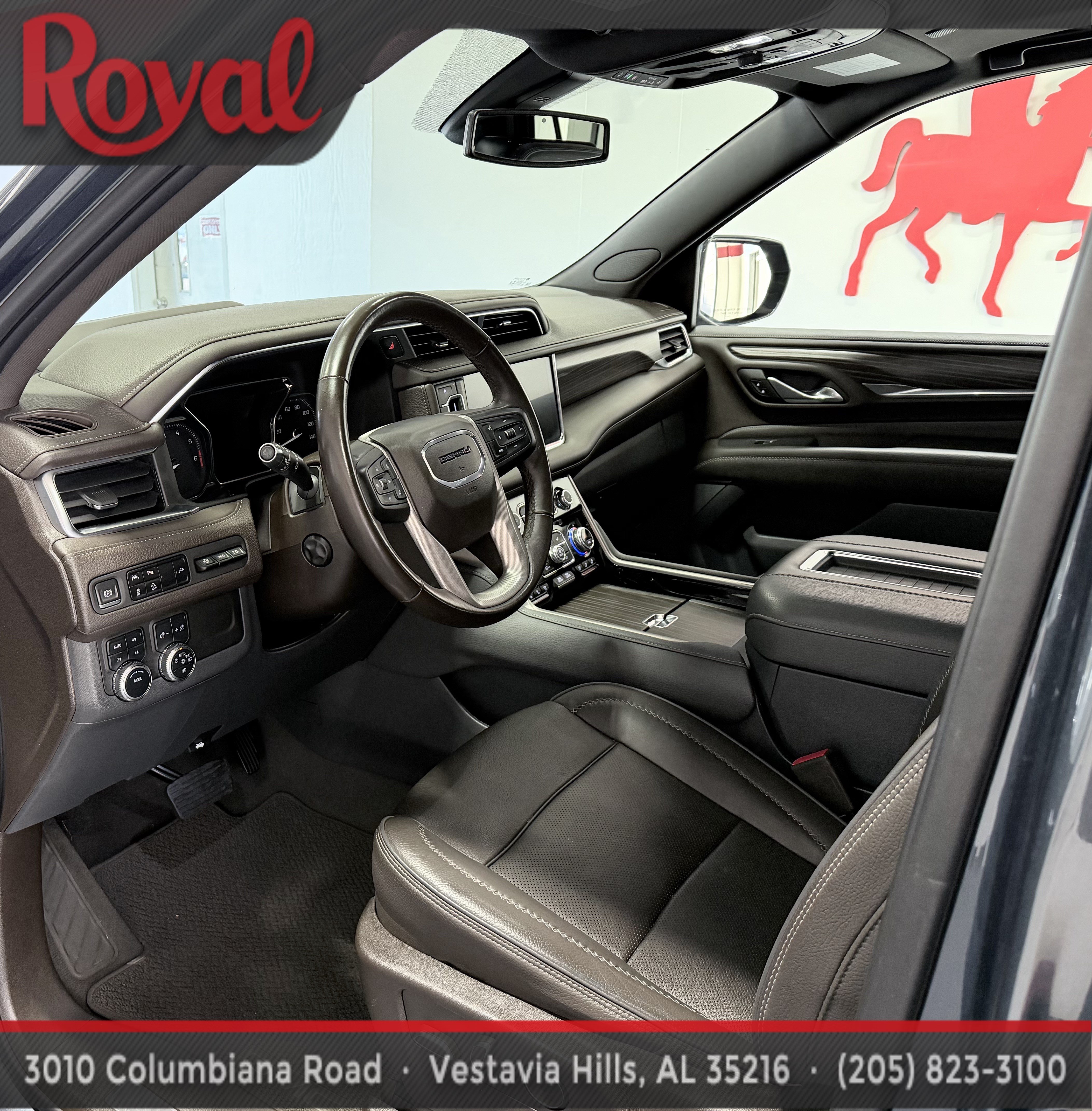 Used 2021 GMC Yukon Denali AWD/4WD image 13