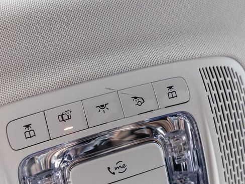 Used 2024 Mercedes-Benz GLS 450 4MATIC w/ AMG Line Exterior image 27