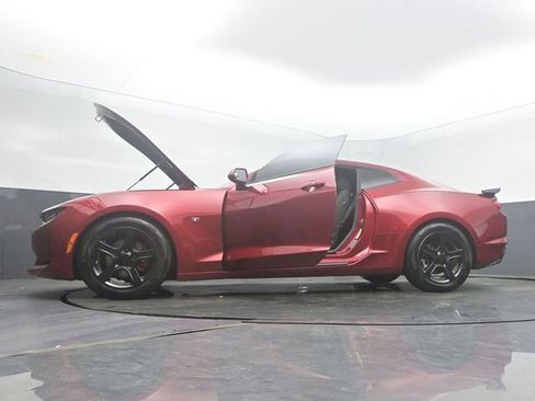 Used 2021 Chevrolet Camaro LT RWD image 55