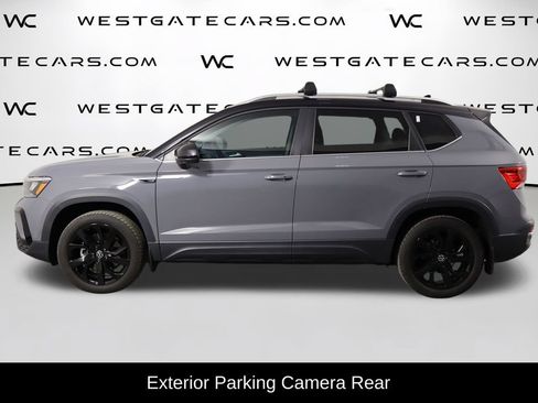 Used 2024 Volkswagen Taos SE FWD image 5