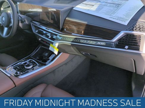 New 2026 BMW X5 xDrive50e w/ Executive Package image 29