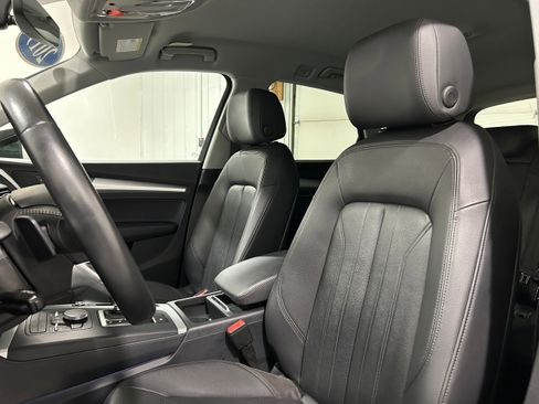 Used 2019 Audi Q5 2.0T Premium image 23