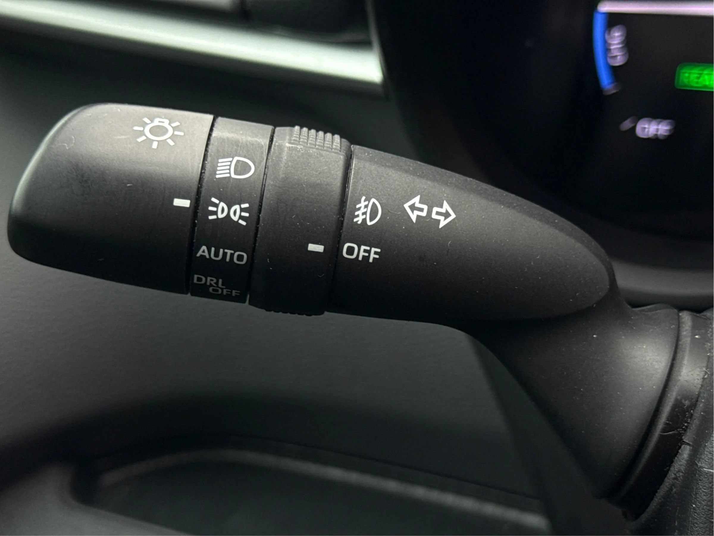 Used 2022 Toyota Sienna XSE FWD image 59