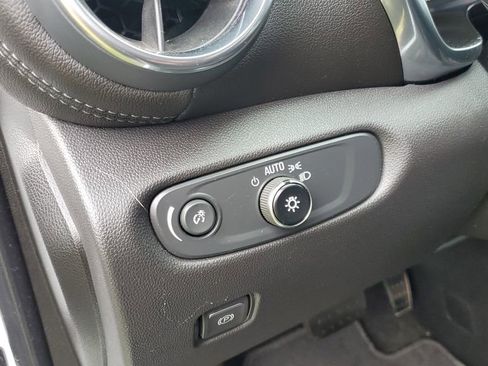 Used 2021 Chevrolet Blazer LT w/ Redline Edition image 10