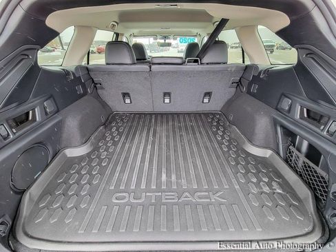 Used 2020 Subaru Outback Limited w/ Popular Package #2 image 28