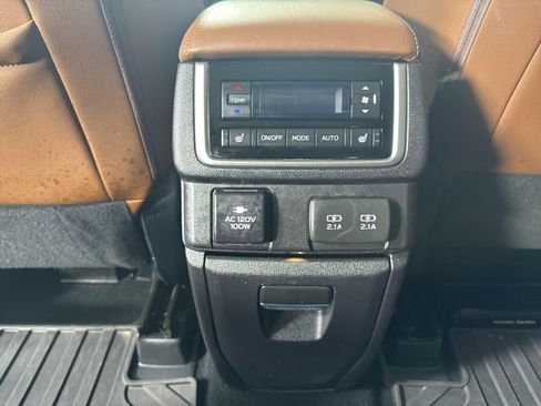 Used 2019 Subaru Ascent Touring w/ Popular Package #2A image 13
