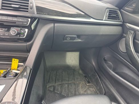 Used 2019 BMW 440i Coupe w/ M Sport Package image 19