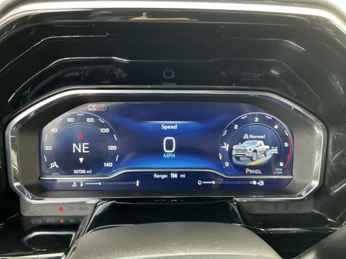 Used 2025 Chevrolet Silverado 2500 LT w/ Convenience Package image 25