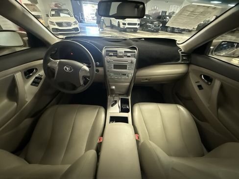 Used 2009 Toyota Camry Hybrid FWD image 22