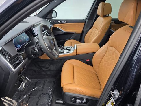 Used 2023 BMW X5 xDrive45e w/ M Sport Package AWD/4WD image 9
