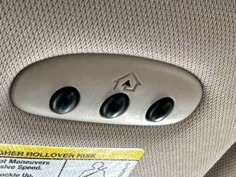 Used 2017 Lincoln MKC Select w/ Select Plus Package image 24