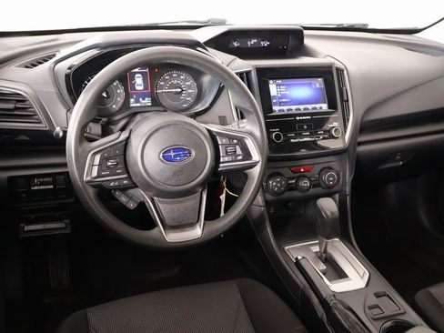 Used 2023 Subaru Impreza 2.0i image 2