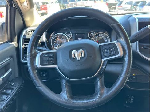 Used 2019 RAM 2500 Big Horn AWD/4WD image 15