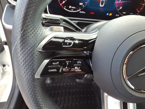 Used 2024 Mercedes-Benz CLE 300 4MATIC Cabriolet image 15