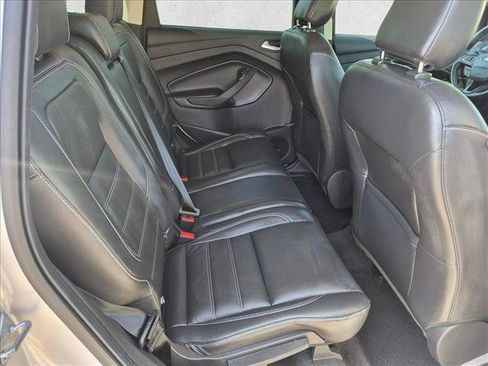 Used 2019 Ford Escape Titanium FWD image 21
