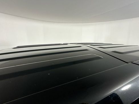 Certified 2021 Jeep Gladiator Overland AWD/4WD image 34