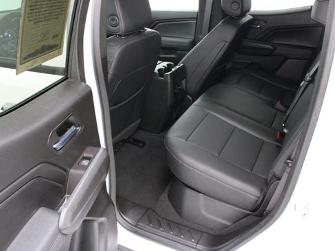Used 2026 Chevrolet Colorado LT w/ LT Convenience Package RWD image 27