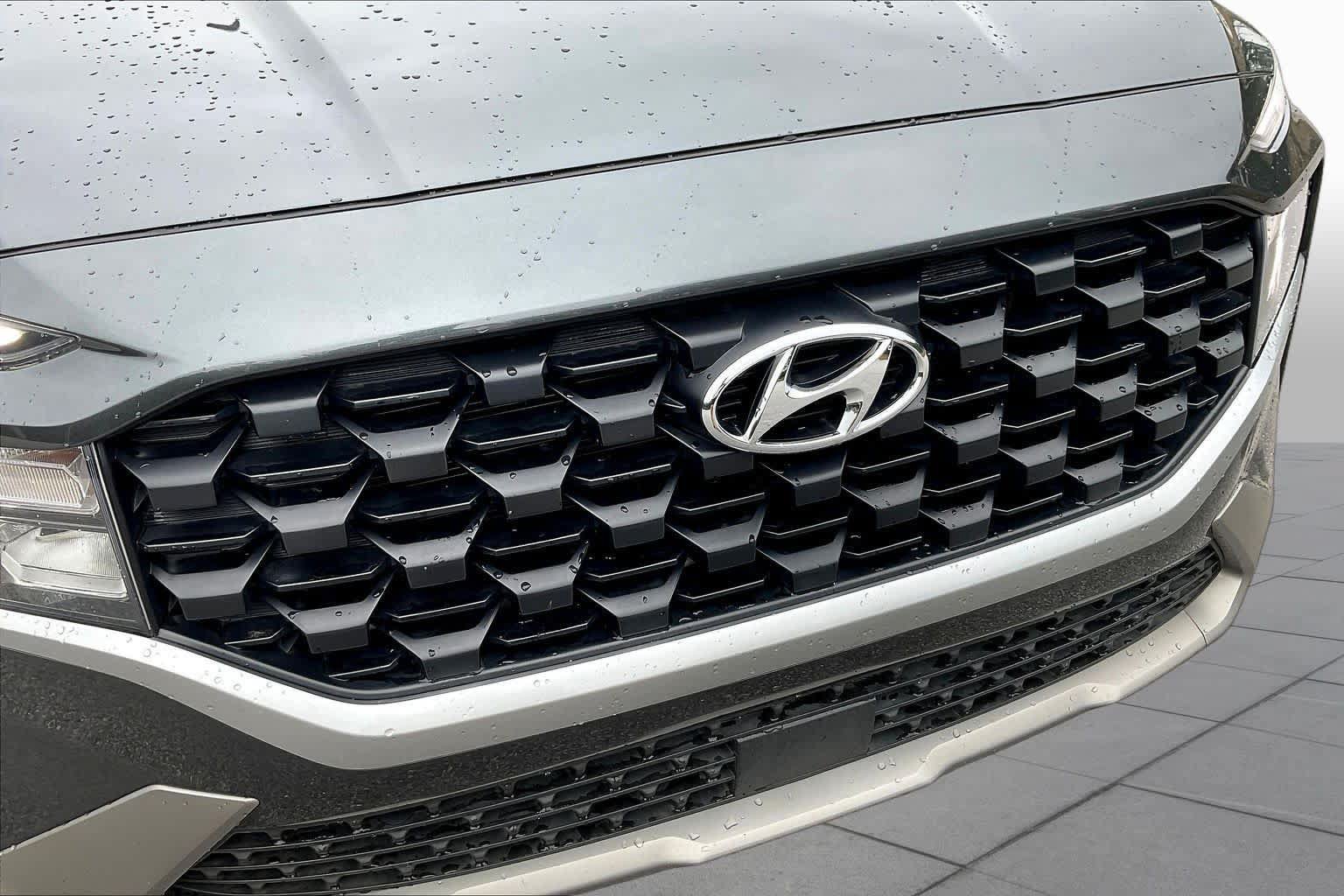 Used 2023 Hyundai Santa Fe SEL FWD image 29