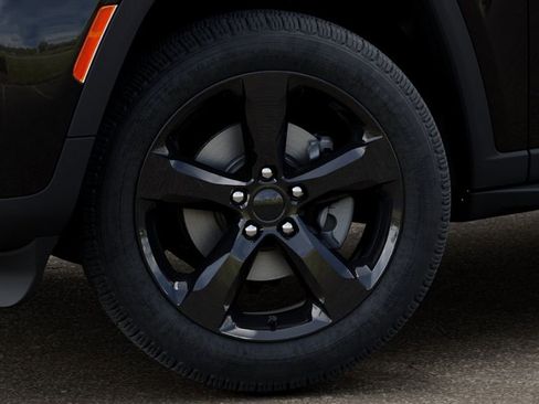 New 2026 Jeep Grand Cherokee L Limited AWD/4WD image 8