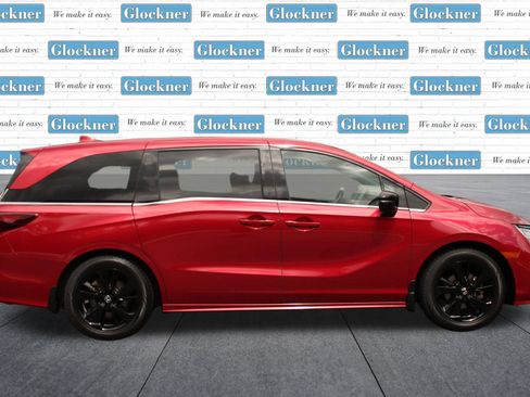 Used 2024 Honda Odyssey Sport image 4