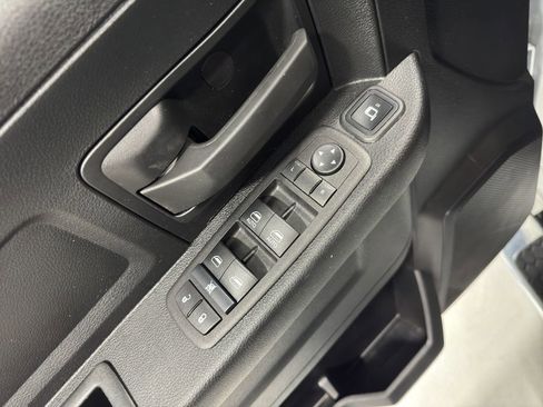 Used 2024 RAM 5500 Tradesman w/ Chrome Appearance Group image 19