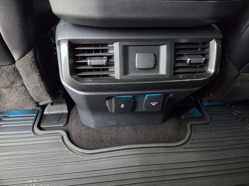 Used 2021 Ford F150 Lariat AWD/4WD image 16