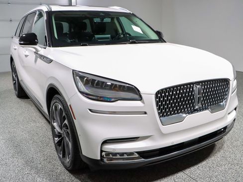 Used 2021 Lincoln Aviator Reserve w/ Equipment Group 201A image 5