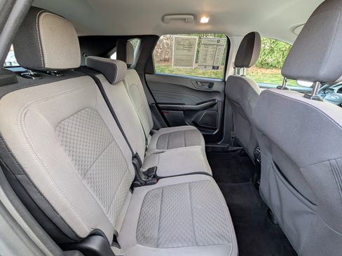 Certified 2022 Ford Escape SE w/ Cold Weather Package image 26