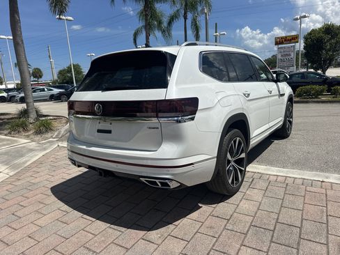 New 2026 Volkswagen Atlas SEL Premium R-Line AWD/4WD image 6