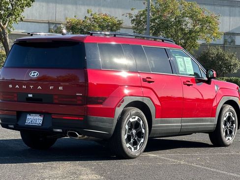 Used 2025 Hyundai Santa Fe SEL image 4