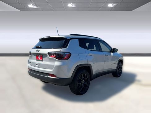 New 2026 Jeep Compass Latitude w/ Quick Order Package 29K image 9